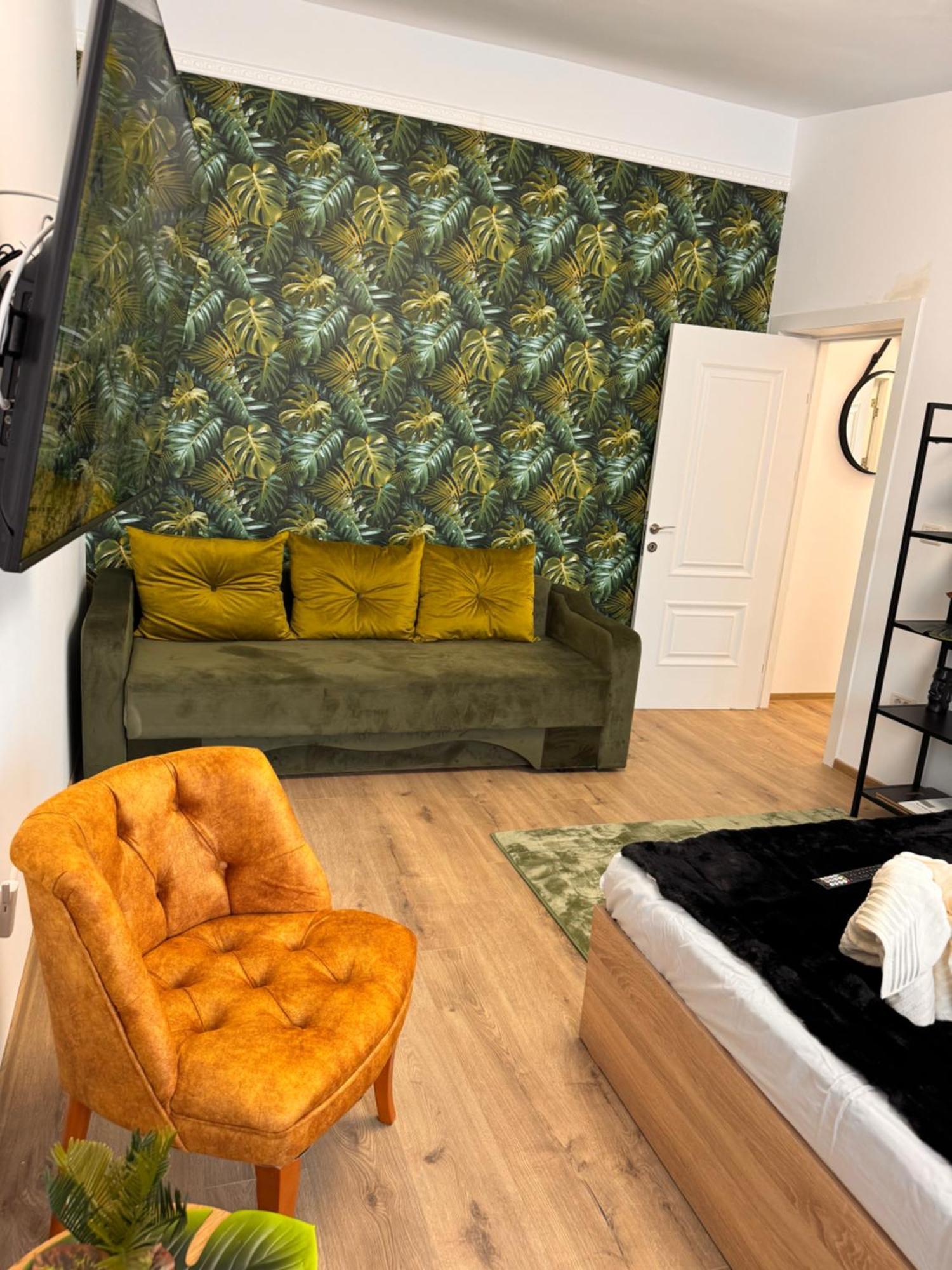Jungle Loft Daire Suceava Dış mekan fotoğraf